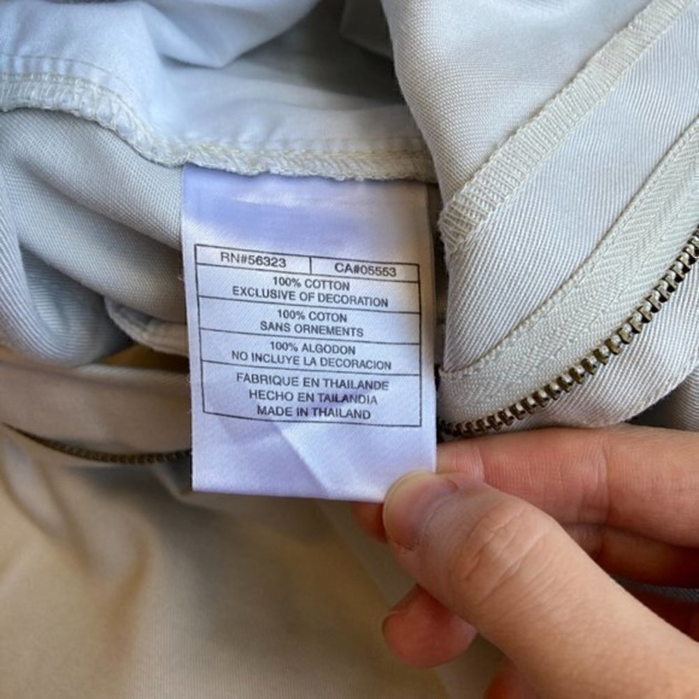 Nike Men's Khaki Golf Shorts Size 42 - Picture 6 of 10